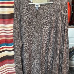 Old Navy long sleeve shirt